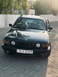 بي ام 525i • ١٩٩١ • سنوية ٢٠٣٠