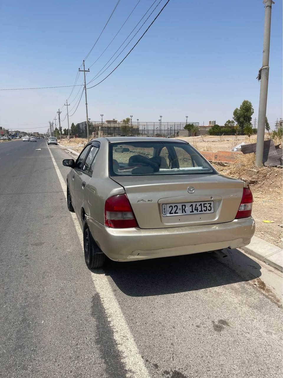 مازدە ٣٢٥ 
مۆدیل ٢٠٠١ گیر و مەکینە و بڕاوە و بەناوکردن بەشەرتە
رەقەم نوێ و سەنەوی نوێ
هەزە مانگی پێنج بەسەر چوە 
سیعری ٣٦ و مەجالەکی کەمی تیدایە 
ژ.م/ *********** أربيل, العراق
