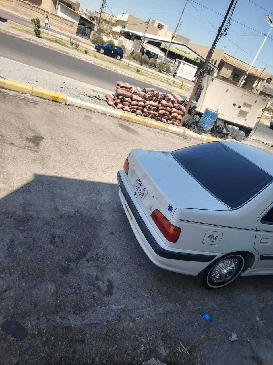 السلام عليكم بيجو بارص موديل 18 سياره مكفوله من ضربه وتبديل مكينه كير تبريد حداديه كهربائيات تخم تاير دوشمه جديدة سياره احلا من صور باسمي رقم قادسيه نكليزي سنوية ل2030 سياره جاهزه من كلشي سعرها 57وبيها مجال مكانها سماوه ***********
