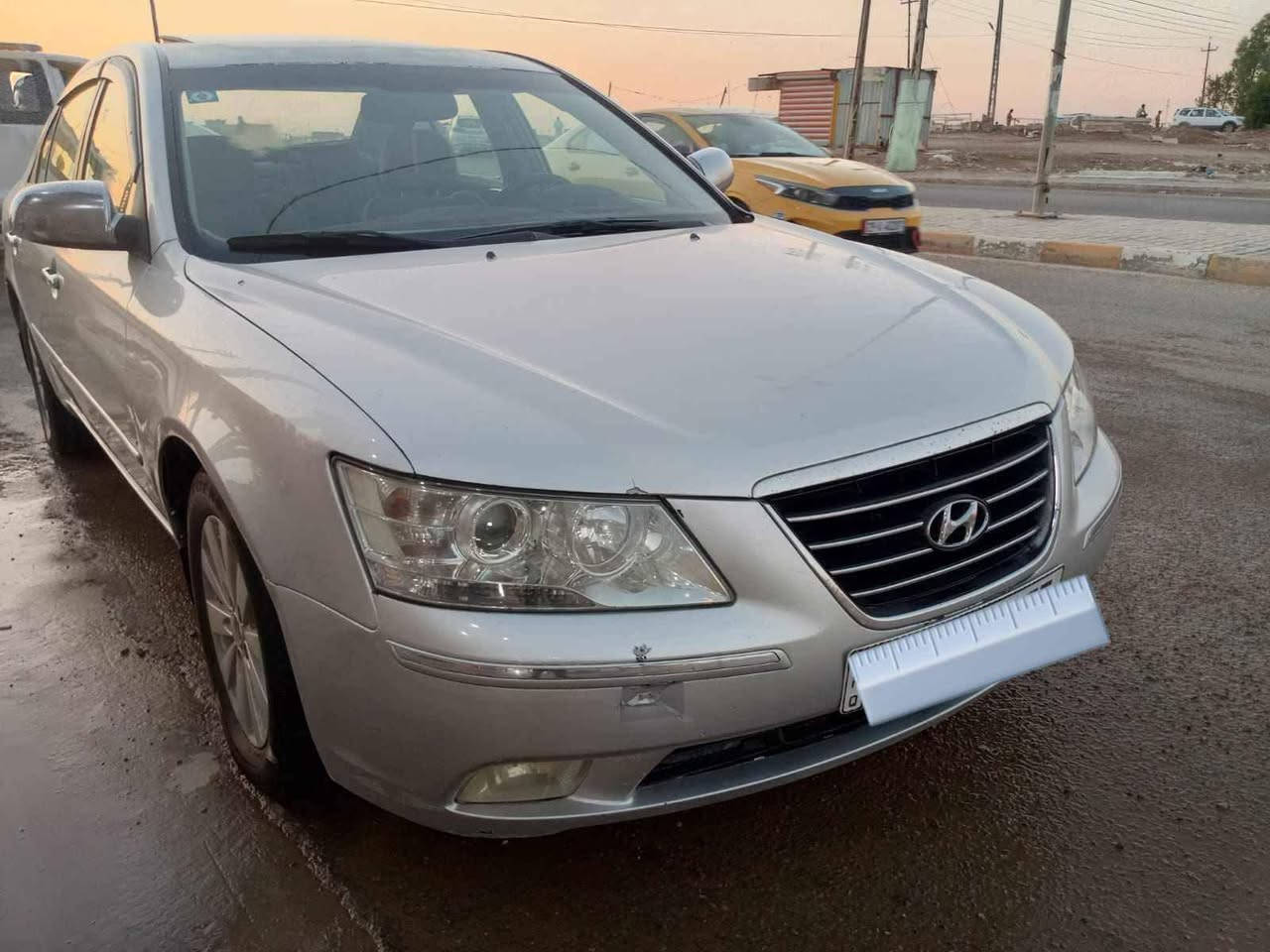 السلام وعليكم 
سوناتا موديل ٢٠٠٧ محدثه ١٠ 
رقم بغداد الدولي تحويل مباشر 
فول موصفات فتحه سقف كشنات كهرباء مكينه ٦ ٢٧٠٠
حادثه جاملغ امامي وبيه حزام صبغ مال جراد 
المكان كوت مركز المدينه الاستفسار 
*********** دهل اوران, واسط
