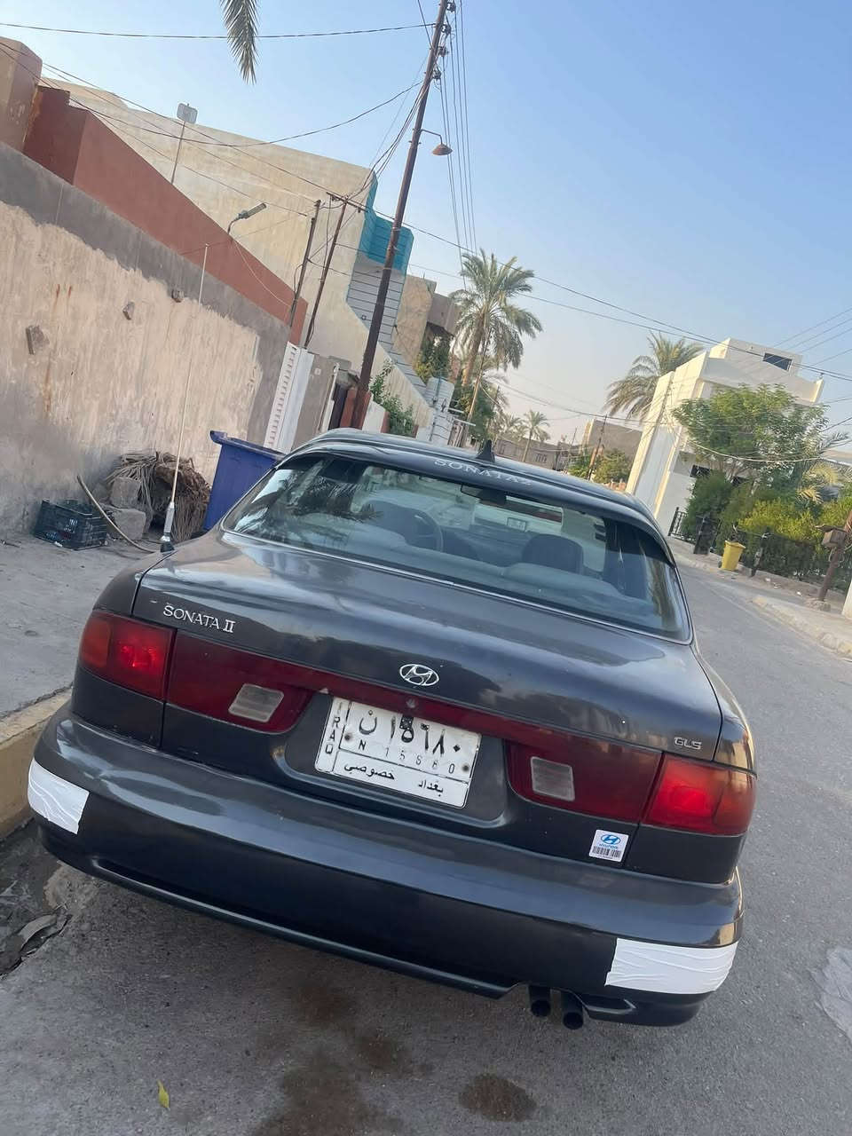 السلام عليكم ورحمة الله وبركاته 
للبيع هونداي سوناتا 2 موديل 1994 
رقم بغداد مشروع وطني تحويل ثاني يوم
مكينة مفتوح مو مسكر وگير اوتماتيك قبل 5 ايام بدلته حدادية امامية خلفية جاهزة ويل كب بلادي كهربائيات كلها شغالة التبريد صار بي ليك يعني شغلته بسيطة 
السيارة بدون ضربة مصبوغة للجمالية سعرها 38 وبيها مجال بسيط
مكانها ديالى المقدادية 
***********
