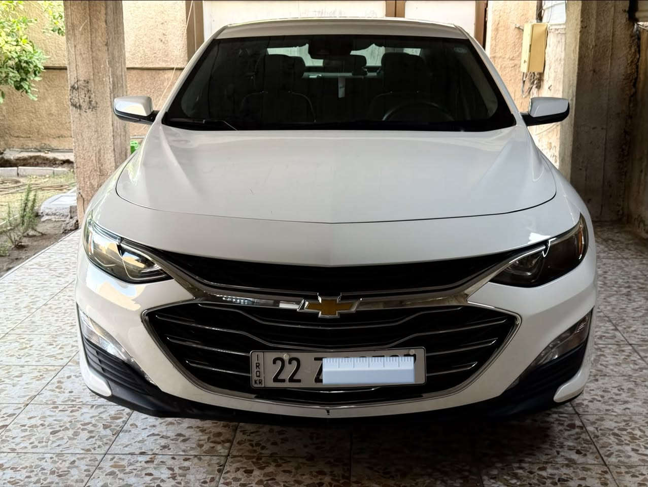 ماليبو 2024 LT - وارد امريكي
رقم اربيل بأسمي
مكينة 1.5L توربو
ماشية 69.000 كم 
المواصفات 
بصمة تشغيل عن بعد
كرسي السائق كهرباء 
رادار امامي وتوقف ذاتي
حساسات خلفية
تحديد المسار
ويل كب كروم 18
تدفئة كشنات 
تحكمات ستيرن + مثبت سرعة
مانع انزلاق - اوتو ستوب
كاميرا خلفية 
تبريد قطعتين - هاند بريك بصمة

حادث السياره صبغ جاملغ وباب جهة اليمين بدون دواخل بچم كبس لغد شاصي مكفولات مكانين بارد وسونار واضح  ايرباك برده فقط راجع سستم 

سعر السياره : 12.500  125 ورقه وبيها مجال لشراي
للاستفسار:  ***********
مكاني بغداد حي الجامعه
