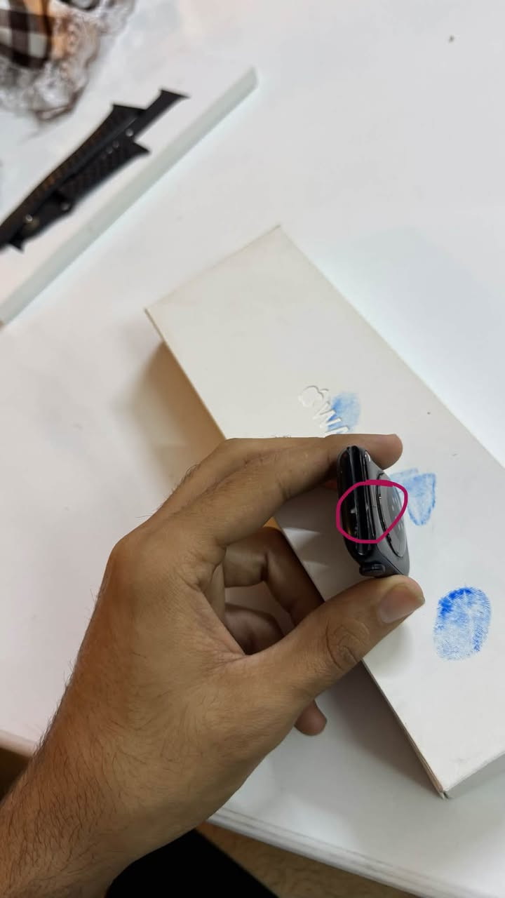 ساعة ابل واج سيريس 9
حجمها : 45mm
Apple Watch
نسبة البطارية :97 %
سبة النظافه : %95
السعر : 275الف وبيها مجال بسيط جدا
رقم الموبايل واتس :***********
المكان بغداد حي الجهاد شارع خدمي المطار
