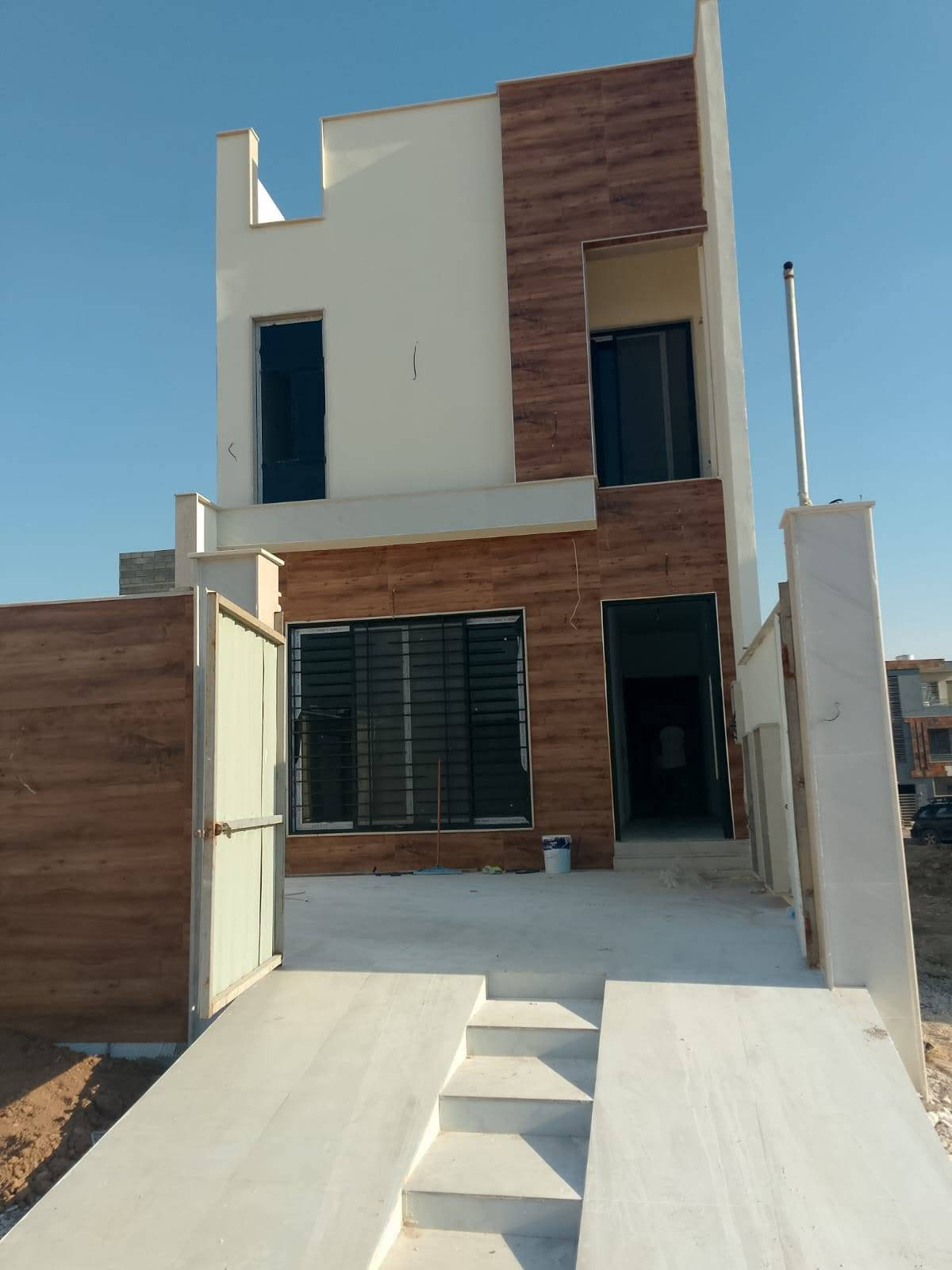 صباغ بيوت
صبغ داخلي وخارجي واجهات 🏣

معالج رطوبه 💯 ابواب وشبابيك 🏠

الخاص مفتوح 💬***********
