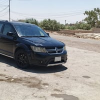 سيارة دوج جورني موديل ٢٠١٤ كروز رود مكينه ٢٤٠٠ رقم بابل بأسمي كير مكين...