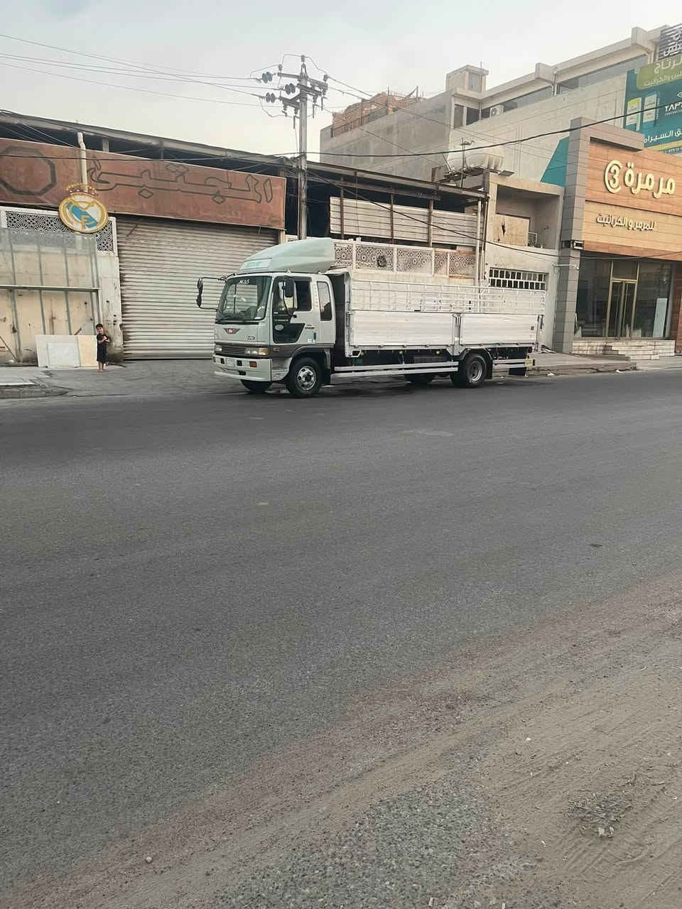 سلام عليكم
هينو طيره للبيع
70سوبر 
6وربع
سعر165
***********
