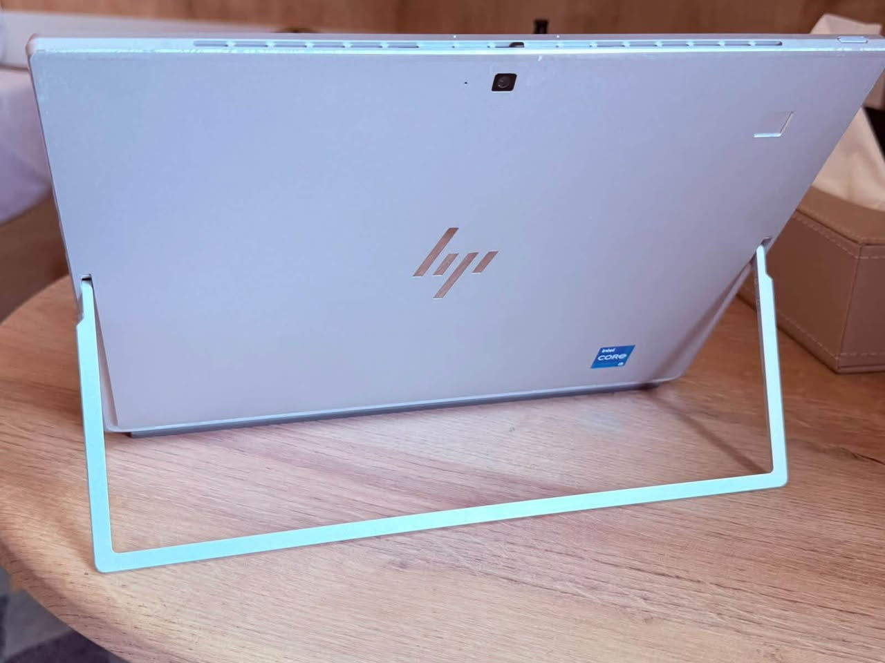 Hp ELITE X2
جديد و نضيف جدا

فقط عطل بالماوس الكيبورد شغال مابي عيب

وياه يجي موس خارجي 

السعر 425 الف مجال بسيط
تواصل ع وأتساب 
***********

نص مكتوب في الصور:
- This PC > Devices and drives Local Disk (C:) 42.5 GB free of 117 GB Local Disk (C:) Properties General Security Previous Versions Quota Tools Hardware Sharing Type: Local Disk File system: NTFS Used space: 80,842,506,240 bytes 75.2 GB Free space: 45,670,281,216 bytes 42.5 GB Capacity: 126,512,787,456 bytes 117 GB Drive C: Details Compress this drive to save disk space Allow files on this drive to have contents indexed in addition to file properties OK Cancel Apply Search