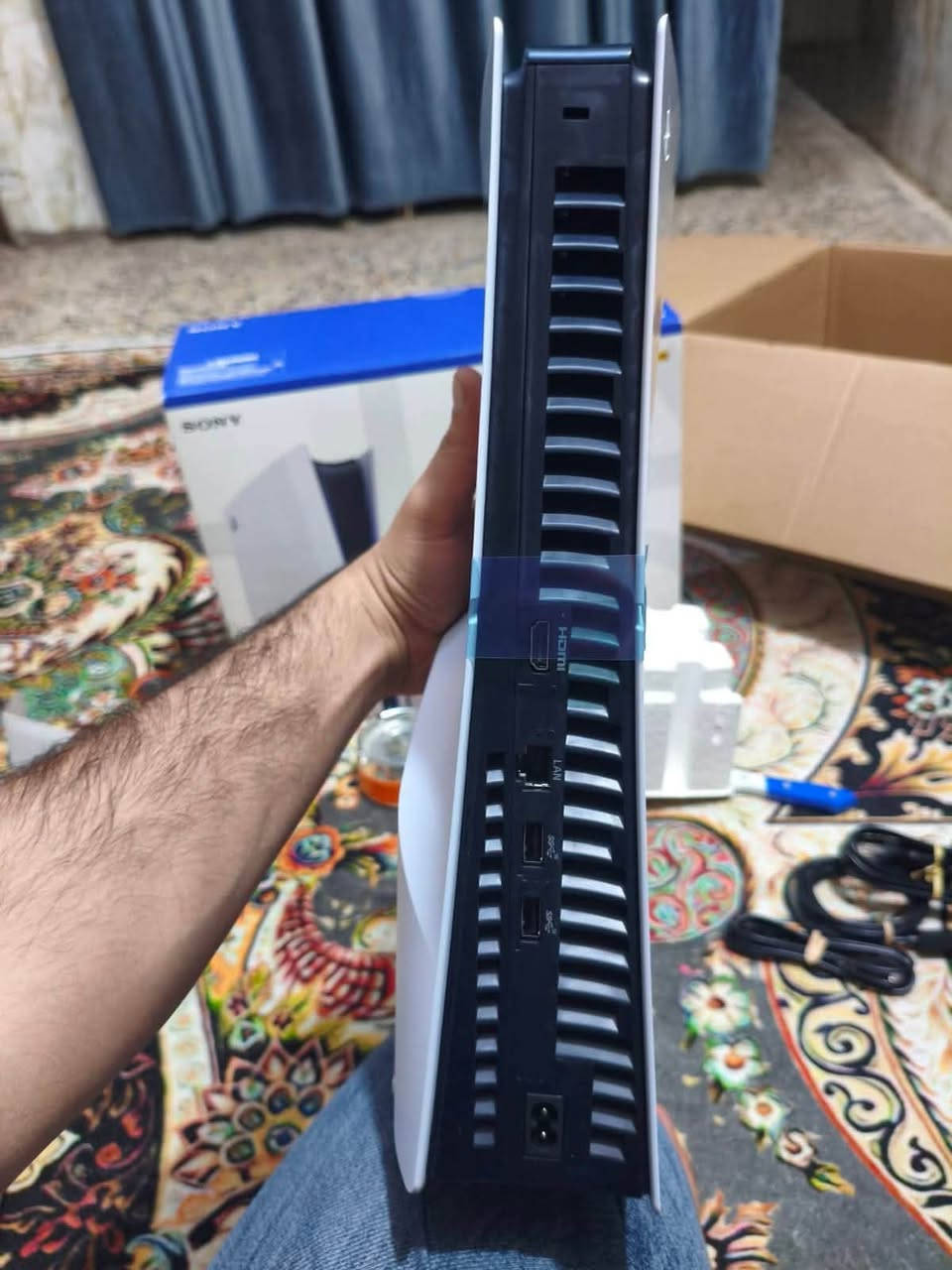 سلام عليكم من رخصة الادمن بلي 5 سلم جهاز نضيف يخبل بلي العاب كامل مكمل مهكر نضام 10.01 ارقى نضام كامل ملحقات سعر 950 وبي مجال للطيبين مكان كربلاء رقم :  *********** واتس موجود وشكرا🤍
