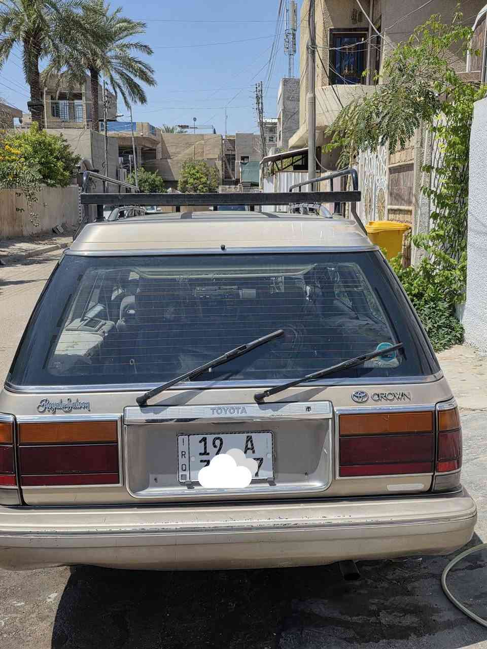 يكم سيارة كراون أرنب ستيشن موديل 93 رقم كربلاء سيارة بسمي سيارة بية منضومة غاز هم سيارة لا بية صبغ ولا دعمة مكان سيارة بغداد الاعلام أستفسار عل رقم ***********
