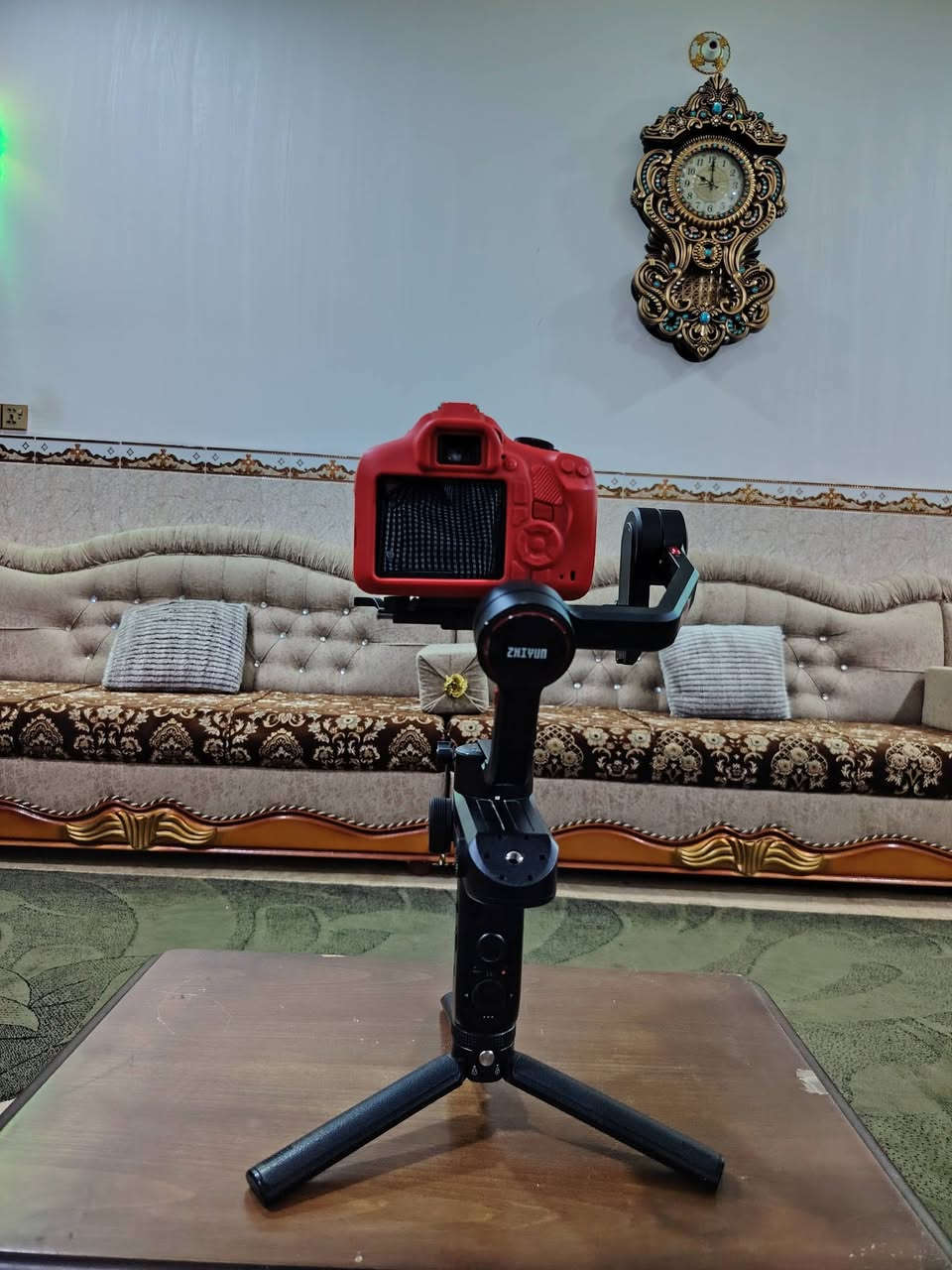 كانون 2000D
للبيع كانون 2000D وياها عدسة 18-55

وعدسة سيگما 300-70

وياها مانع اهتزاز من شركة ZHIYUN WEEBIL S

موجوده كارتونة مانع الاهتزاز ملحقات كامله

الكامره ملحقات كامله :جنطة/حزام كتف /رام Sandex/بطارية/شاحنة بطارية

-بابـَل-

للاستفسار ***********

او خاص
