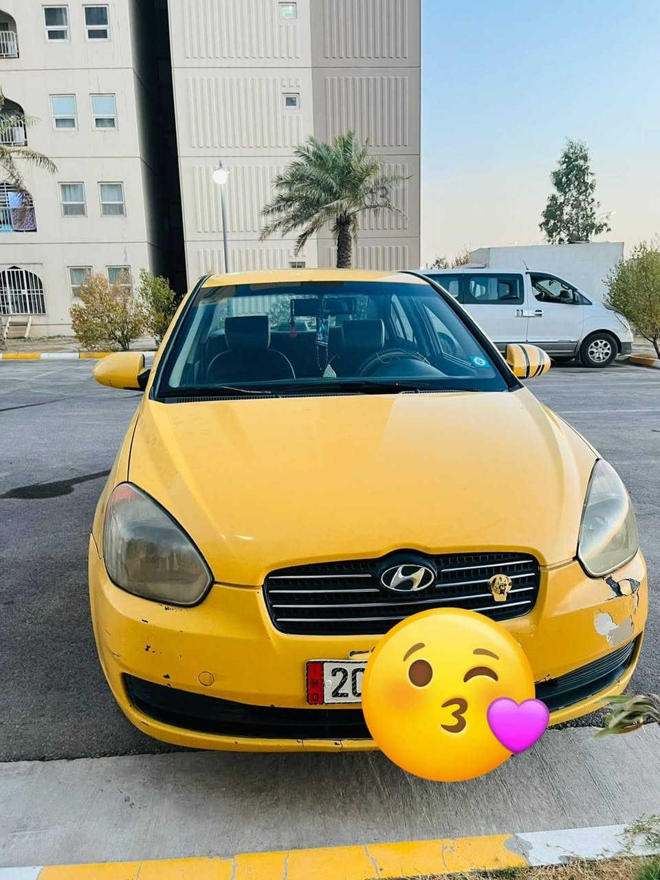 اكسنت 2011السياره كلش حلوه محرك 16السعر 73وبيها مجال بسيط تعال شوفها وسهله ***********
