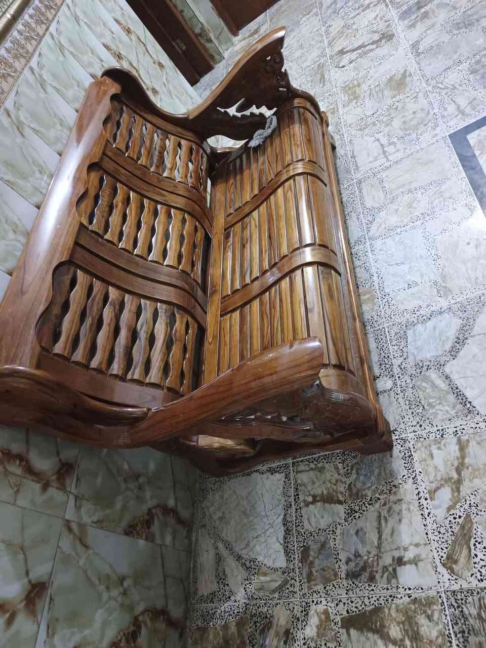 انتيكا • مقعدين • ايطالي