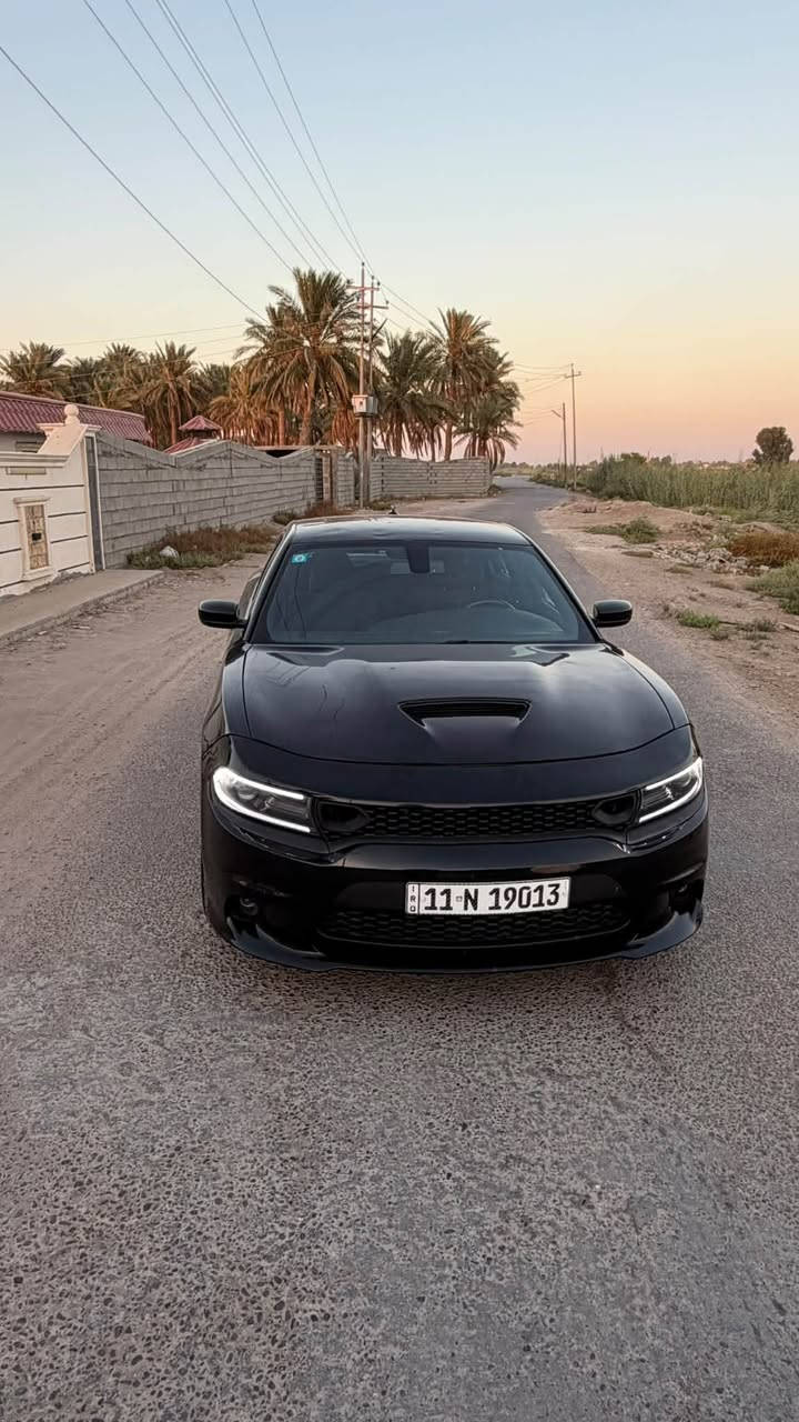 السلام عليكم جارجر 2022 R/t
حادث موضح بل صوره مكينه 8. 5700
السياره ح͢ـ͒ــلوهۂ💚 ونضيفه مكان السياره ابو غريب 

‭***********‬ 
رغم صاحب السياره
