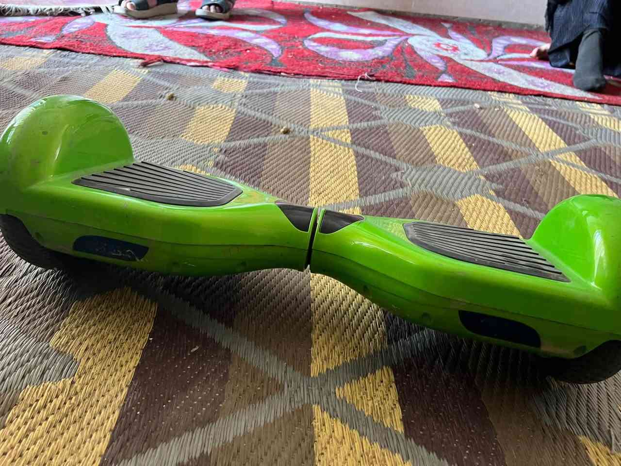 سلام عليكم سكوتر عداد ثنين مستعمل قليل بطاريه فول وحده بلوتوث وحده لا البيع السعر ال وحده 80 ألف ول ثانيه 75 ألف قفل الاستفسار خاص أو على رقم *********** الموقع بغداد ال معامل قرب فلكه حي نصر
