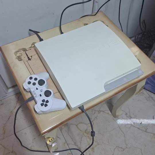 بلي ٣ • باندل • جوستك أبيض