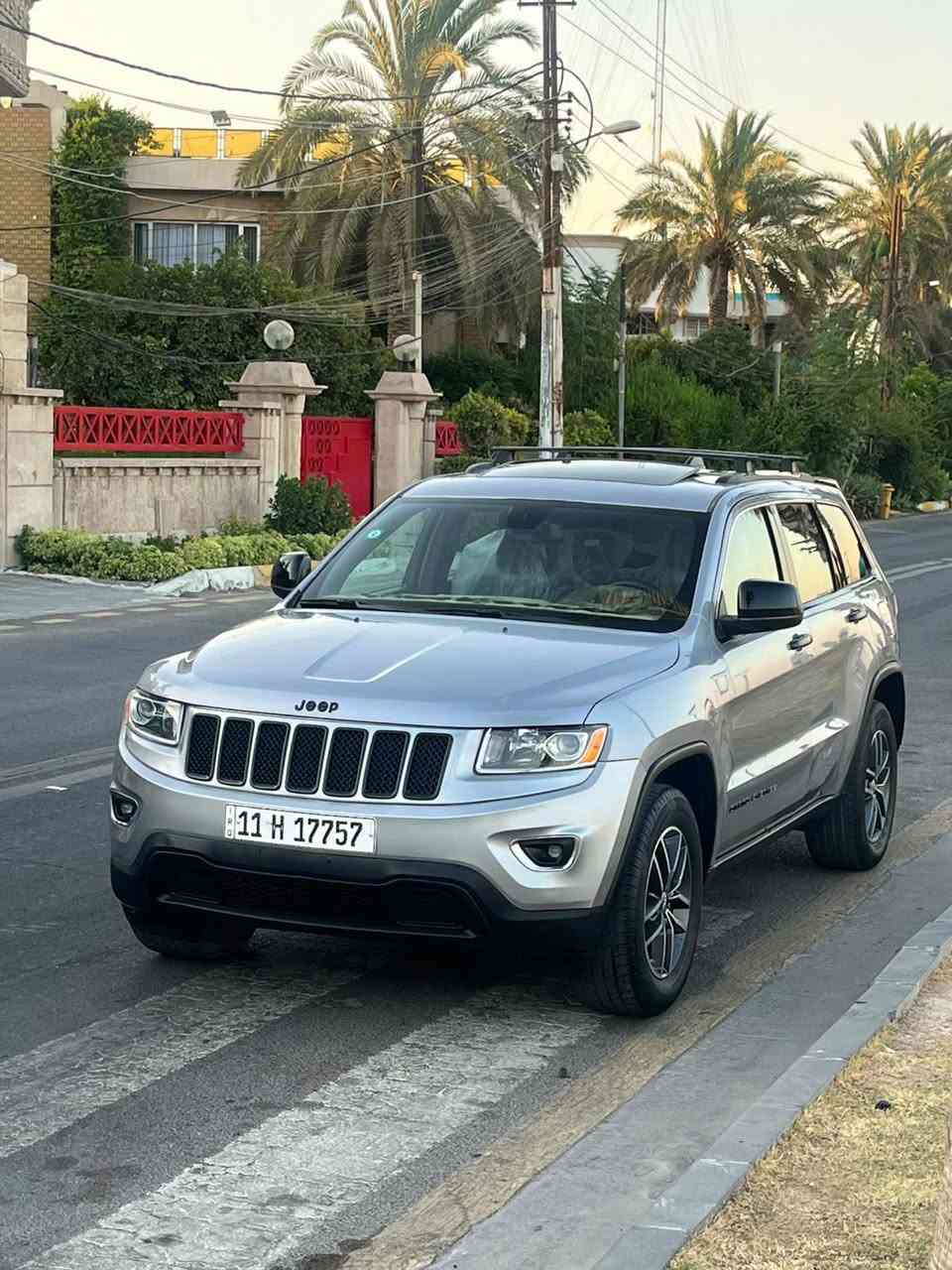 للبيع جيب موديل 2016 – وارد أمريكي

💵 السعر: 175 ورقة

🔹 وارد أمريكي حادثها الجاملغ من أمريكا عكس السايق و الباب وره السايق صبغ هنا 🔹 الكير والمكينة مكفولات، ما مفتوحات🔹 الغود شواصي مكفول🔹 السيارة بصمة🔹 فتحة سقف🔹 باقي المواصفات المعروفة

📍 العنوان: بغداد – الكاظمية

📞 للاستفسار: ***********

السيارة جاهزة للفحص، والجادين أهلاً وسهلاً.
