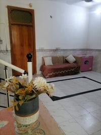 إيجار • ١٠٠م • غرفتين