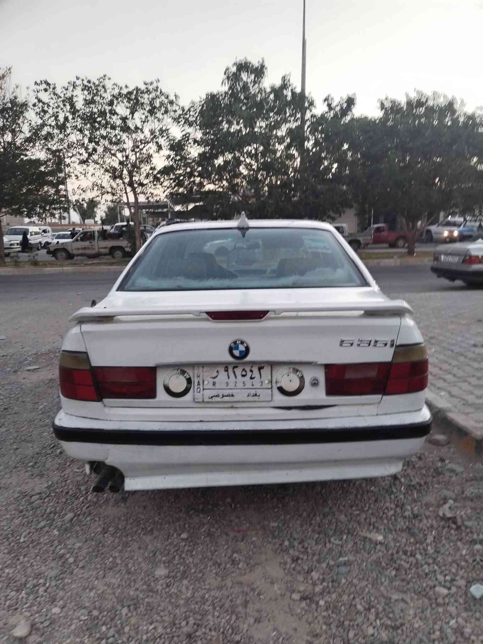 بيئم
1991 تبريد 
رقم بغداد شرط التحويل
كير محرك بلاد جدد بالشرط 
كير اوتوماتيك بالشرط
تخم تاير ويل كب
صدر جديد
كهربائيات كله شغاله
سياره جاهزه خير من الله
السعر 48 بيها مجال
*********** ديالى_جلولاء

