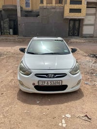 اكسنت 15 • محرك 1600 • بدون ضربة