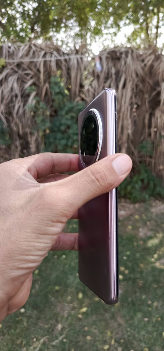 متوفر هونر x9c مستعمل شي قليل
ماخاضع لأي صيانه نضيف ومرتب مع كامل ملحقاته 
السعر٣٨٠وبي مجال شي قليل ***********
