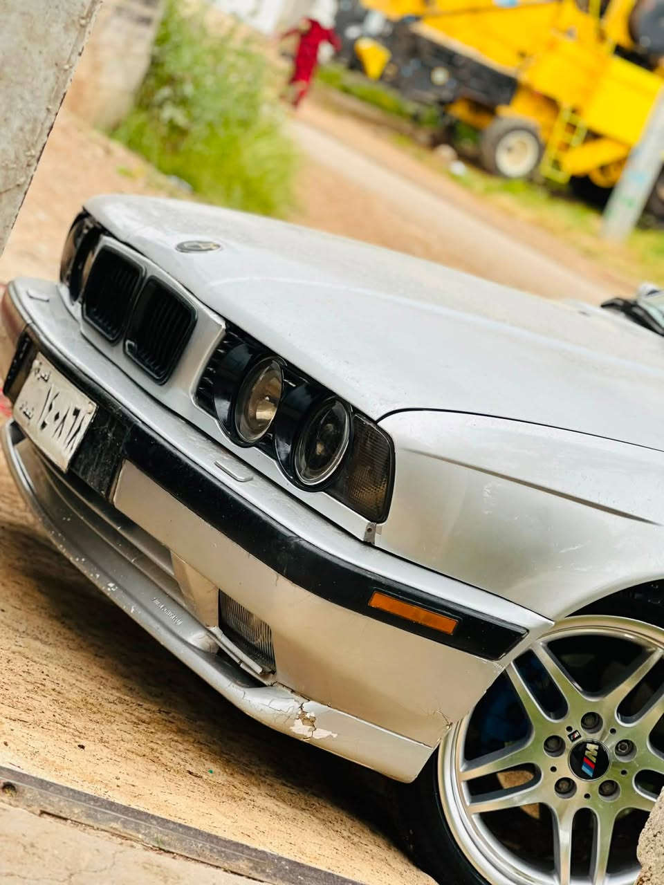 سەرەتا بەناوی خوای گەورە
ماشاالله لەماڵی هەموو لایەک bmw e34  مۆدێل ١٩٩٢ سەیارەکە بەس ماشاالله ی دەوێ ئاڕمی پلاستیکی هەولێر بەشەرتی ئاڕم و ئەوەلیات و موس و بڕاوە و غەرامە  ٥٢٥ تۆماتیک  گێڕ و مەکینە و ئەکسل و تەقە و ڕەقە بە شەرت کامل بۆیاخ لەسەر ساغی چەکوش بە گیانیەوە نییە سڵاید دوو جام کارەبا ئاوێنە کارەبا تەبرید سارد و گەرم دوگمەی s و بەفر مەزبوت لایت ئەڵقە  دەعامی پێش و دوا سپۆرت m ویل و تایەی m18 دوسایز ویلەکانی لۆکە ناو ڕەش و ناوەی لە دەرەوەی جوانترە تکایە گەر مشتەری نیت سەرمان مەئێشێنە

 سعری ٥٥$ و مەعامەلەیەکی برایانە

 شوێن هەڵەبجەی شەهید 

***********ـ***********
