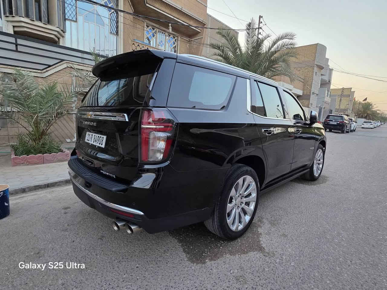 تاهو 2023 بريمير وكالة المنصور
مكفوله كفاله عامه السياره جديدة ونظيفه بيها فقط البارد اسفل الباب الايمن كد شبر ومعدل 

السيارة وكالة المنصور جكات فوول للأخير 

رقم بغداد تحويل مباشر 

مكان السيارة النجف 

السعر : 470 وبيها مجال بسيط للشراي 

ماشية 80 الف / كم 

للأستفسار : ***********

نص مكتوب في الصور:
- Galaxy S25 Ultra
- محتوى تم إنشاؤه باستخدام الذكاء الاصطناعي ✨