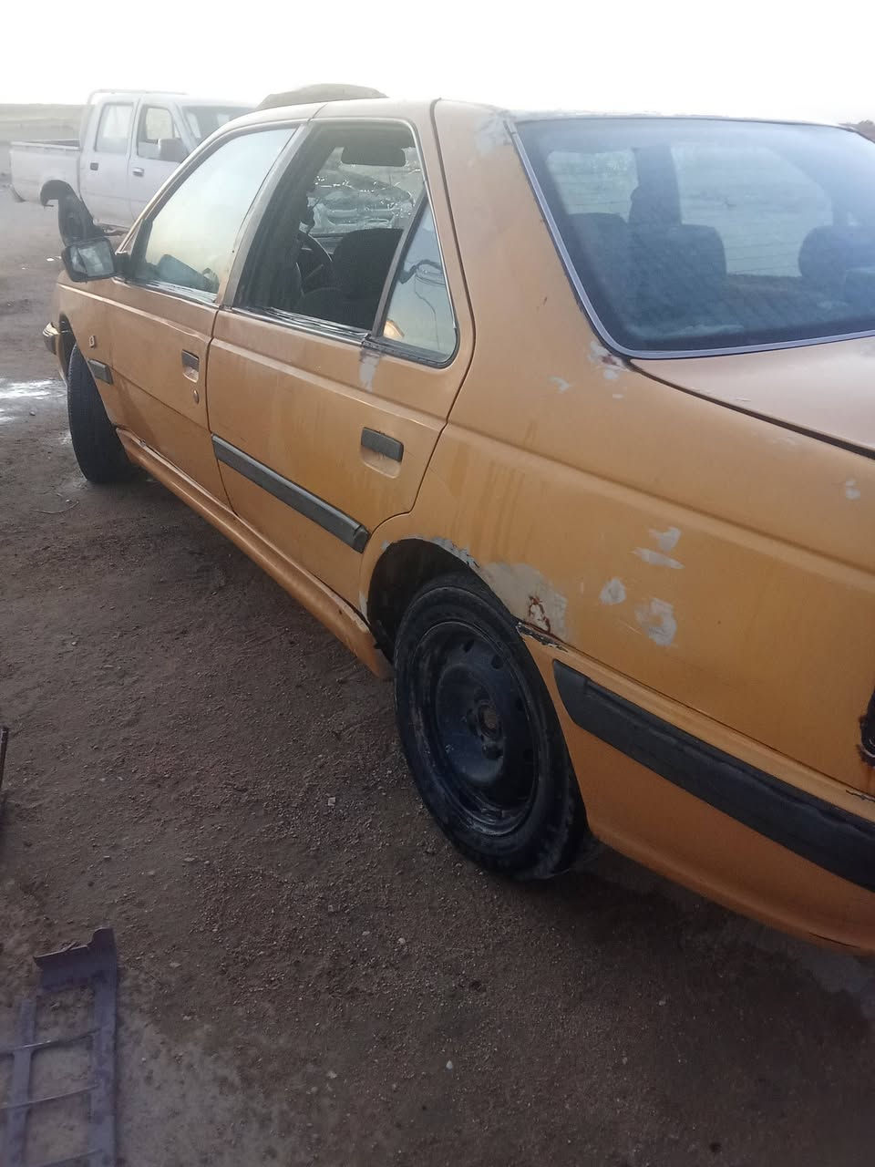 السلام عليكم بيجو باص  اللبيع راعيه ما ندله بيع بدون راعي رقم ذي قار لسعر 9بيه مجال ***********   كهربيات كله شغاله محرك وكير نضاف مكاني البصره
