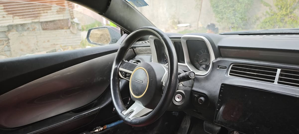 🚗 شوفر كمارو للبيع
الموديل: 2011
المحرك: V6 سعة 3600cc
اللون: رصاصي
القير: أوتوماتيك، تمام
✨ المواصفات:
صدر أمامي جيد
صدر خلفي نظيف
شاشة كبيرة
كاميرا خلفية
سستم صوت
كشنات جلد
كشنات كهرباء
كشنات تدفئة
تحكمات ستيرن
شفتات
داتا شو شغالة
تبريد شغال ❄️
سنوية باسمي للـ31
🔧 ملاحظات السيارة:
بيها تبخير خفيف من القبق
مرات تخربط شويّة ويا التشغيل، وبعدها تستقر
القير تمام وأوتوماتيك
📍 الموقع: واسط / النعمانية
💰 السعر: 55$
📞 للتواصل: ***********
