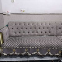 ديوان • رصاصي • للبيع