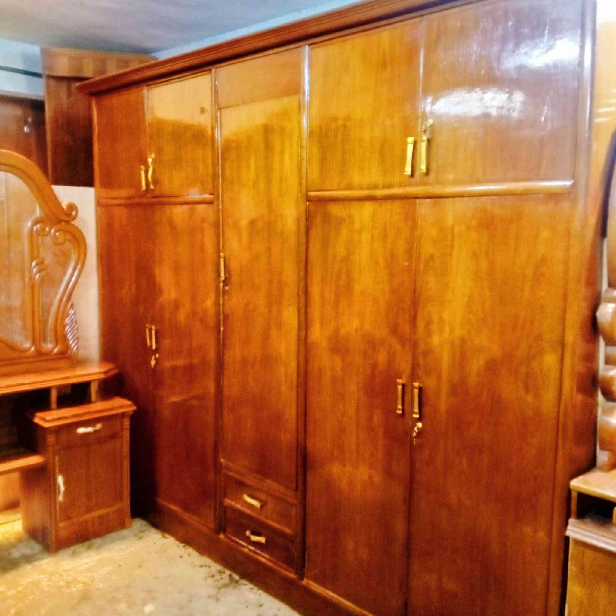 معرض ونجاره حجي سجاد ارخص الاسعار غرفه ام 5 طابقين تزكام درجه اولى داخل وخارج صاج ضهر جرجوبه زاويه كنتوريه كوت حي جهاد زويرجات مراسله او اتصال ***********

