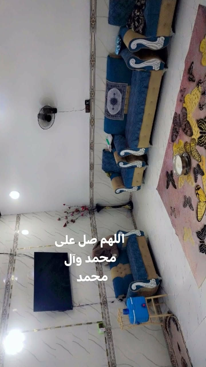 للبيع بيت200ركن بسمي من صاحب الارض الول اساس صب كونكريت سقف كونكريت بي غرفتين كبارصاله على طول البيت ستقبال ٩ متر مطبخ مفتوح خريطه تركيه لبيت سراميك او بورك او سقوف ثانويه 🌹 شارعه ١٠ بيت كامل من كلشي هاذ رقمي *********** كربلاء شبانات

نص مكتوب في الصور:
- اللهم صل على محمد وآل محمد