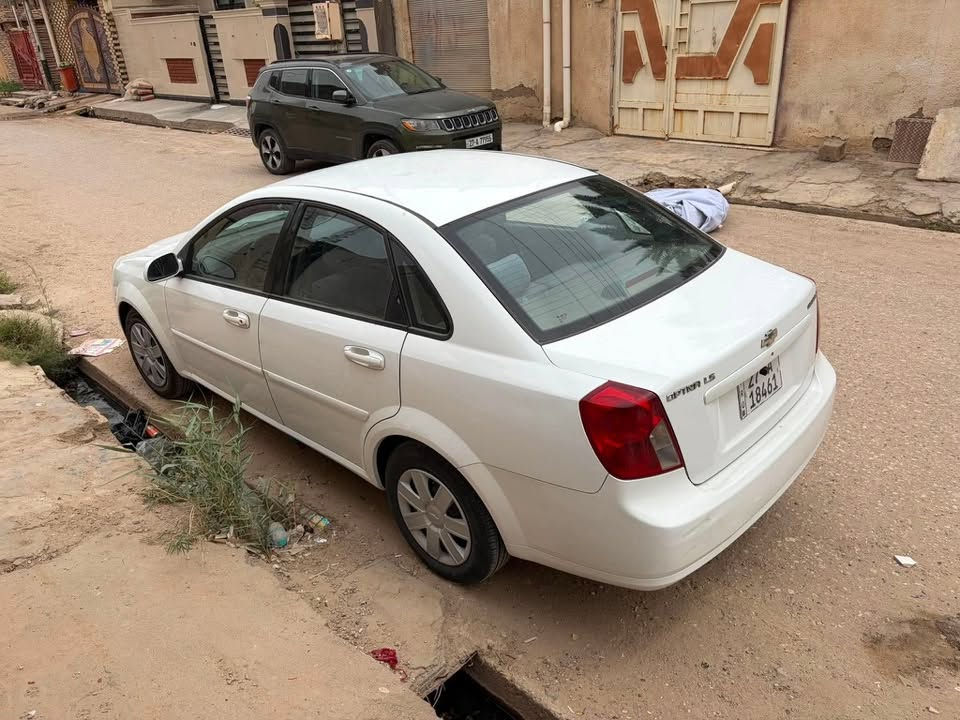 أوبترا مديل 2011
رقم ذي قار 
السعر ٧٦
هاتف ***********

