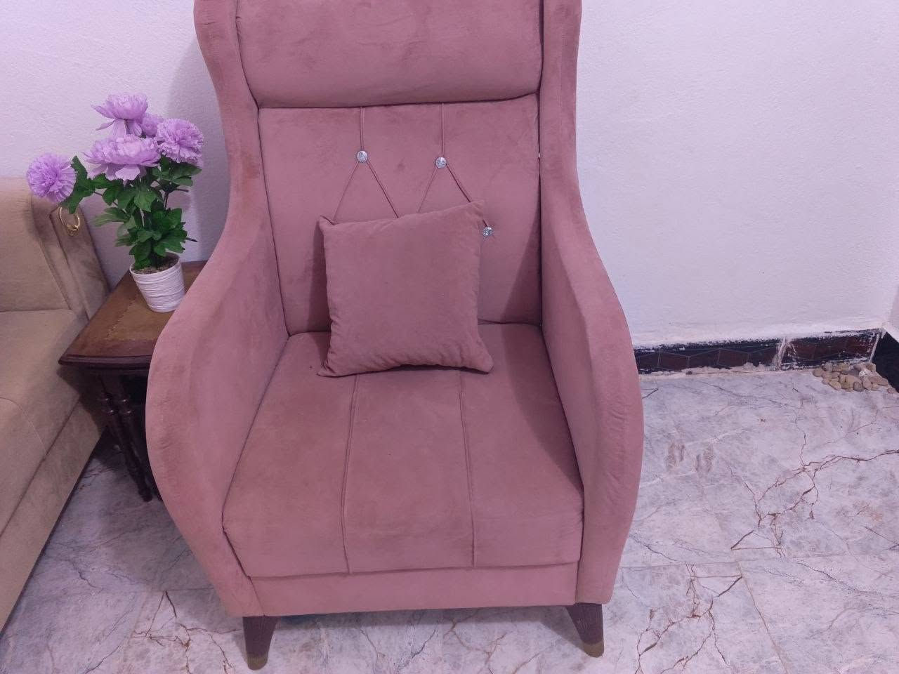 تخم عشره مقاعد البيع سعر 350 بي مجال واسط كوت زين قوس ***********
