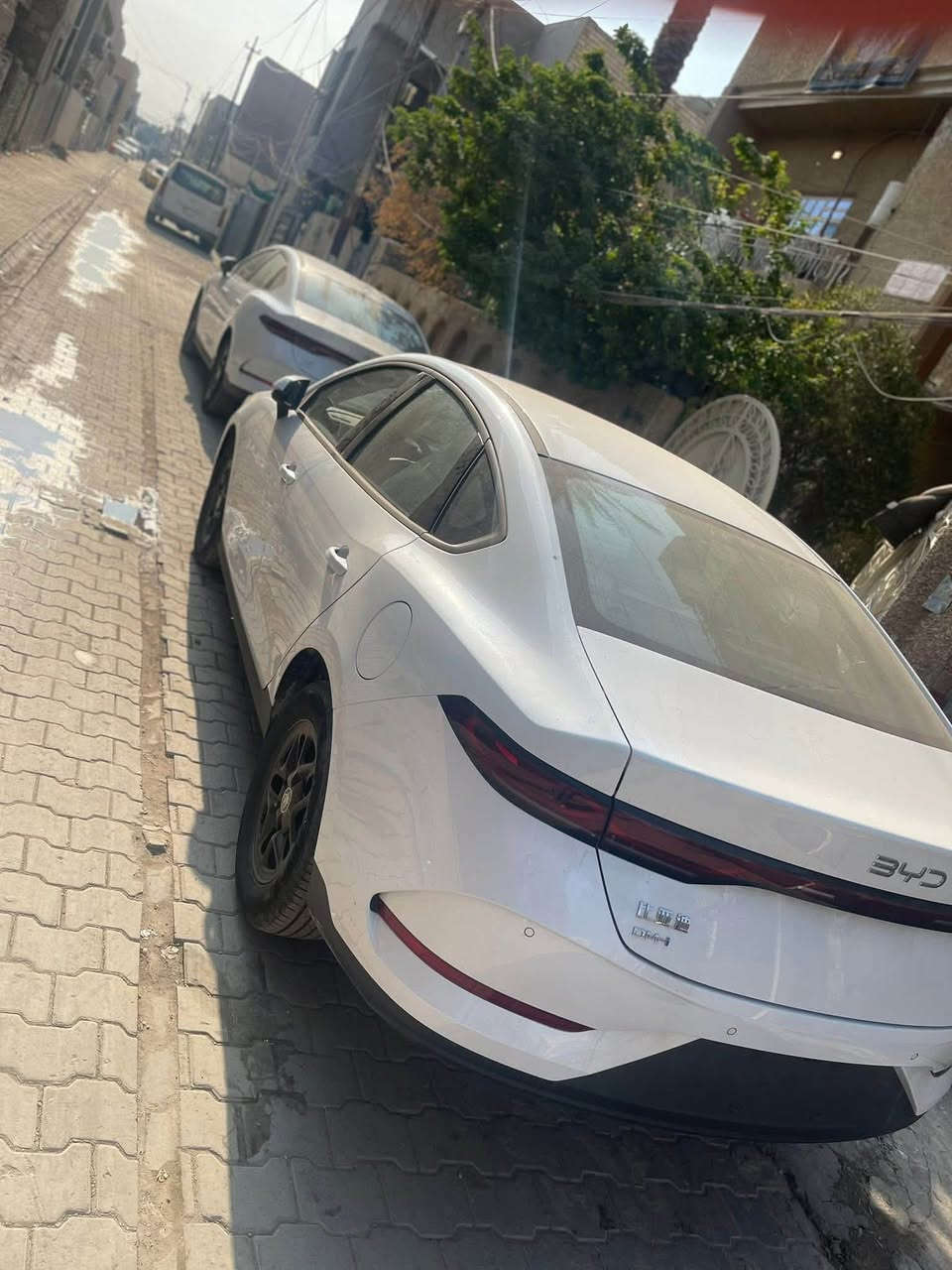 بيع او مراوس
بي واي دي جن بلاص ماشيه 12 الف الكلي
السياره كفاله عده 3 اصابع بي دي آر بقبق الجنطه
العنوان بغداد الشرطه 4 
***********

