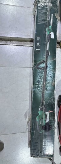 منشار تشكيل • غير مستخدم • بطارية جديدة