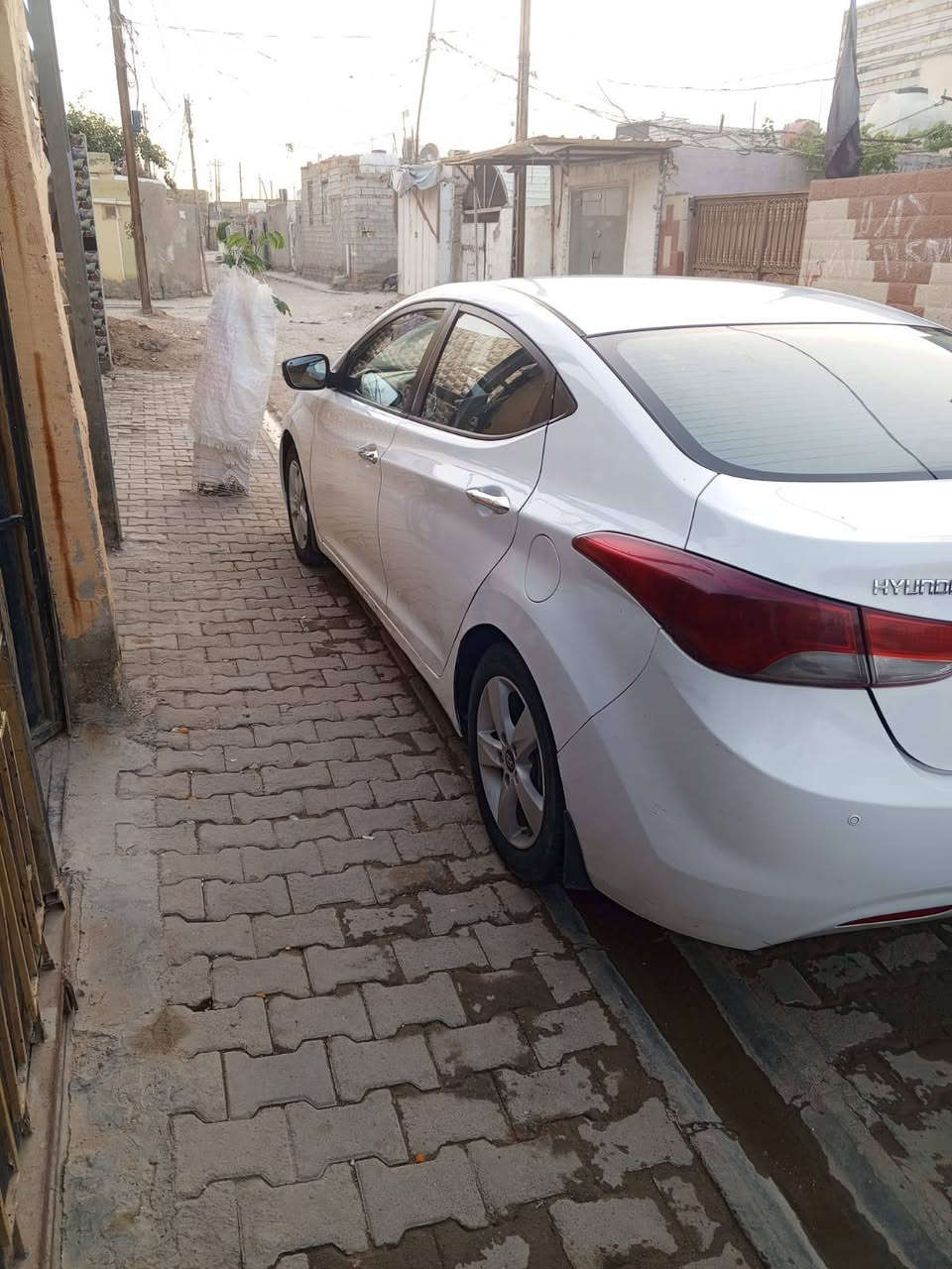 السلام عليكم النترا ٢٠١٣ خليجي مكينه 1800 لاتنقيص ولاتبخير رقم اربيل تريد وكاله أتريد تحويل قطعه وحده تبديل بنيد بدون دواخل السياره فول من عده البصمه بيهه مكان بارد بصيط بالباب الايمن دوسات صبغ السعر 108 وبيها مجال شرايه ينتصل بي خير ويدلل  على الرقم الموجود***********
