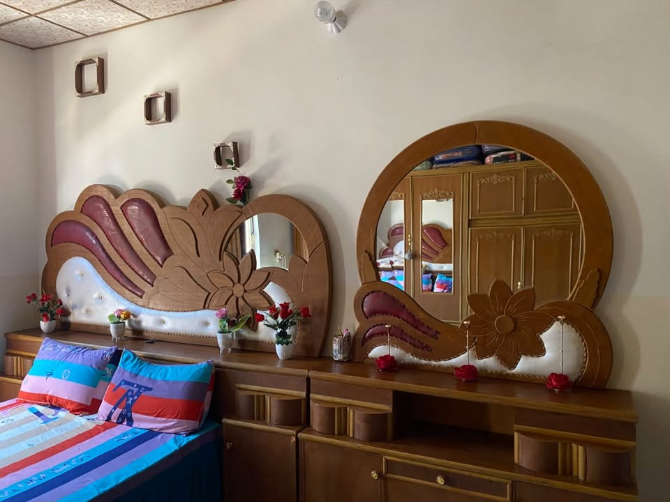 السلام عليكم غرفه للبيع 550

‭***********‬
