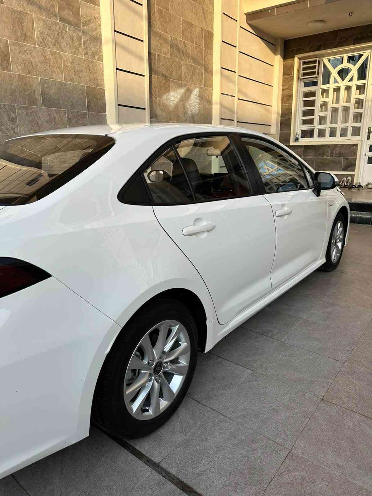 السلام عليكم 

كورلا هايبرد 2024

شكل الخليجي كفالة عامة 

رقم بغداد ب اسمي

السياره ماشيه 8 الف 

مواصفات السيارة

 مواصفات فوووول

سلايد رووف 

رادار

 بصمه

دشبول ديجيتال 

كشنات جلد 

كاميرا دوارة  

تبريد شاشة

قطعتين تبريد

هاند بريك كهرباء 

نظام مانع الانزلاق 

اوتو هولد Auto Hold 

اشارة في المرايا الجانبية

السعر : 153مجال جداً بسيط 

العنوان : واسط العزيزيه

للأستفسار ***********
