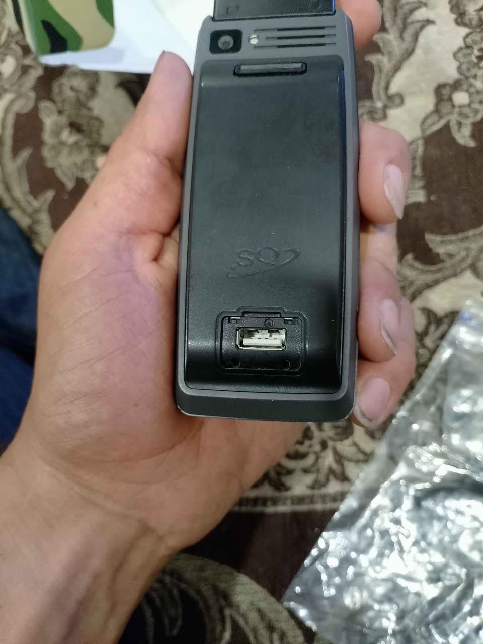مۆبایلی Soz S18 
3سیمکارت+میمۆری 
کامێرا+ڕادیۆ+پاوەڕبانک 
شەحنێکی باش و بێ عەیب
بە شەرتی هەموو شتێک 
هەر لۆک لۆکە لە ئەوروپا کڕدراوە 
نرخی 100 هەزار و مامەڵە 
سلێمانی گەرەکی ئازادی 
*********** السليمانية, العراق
