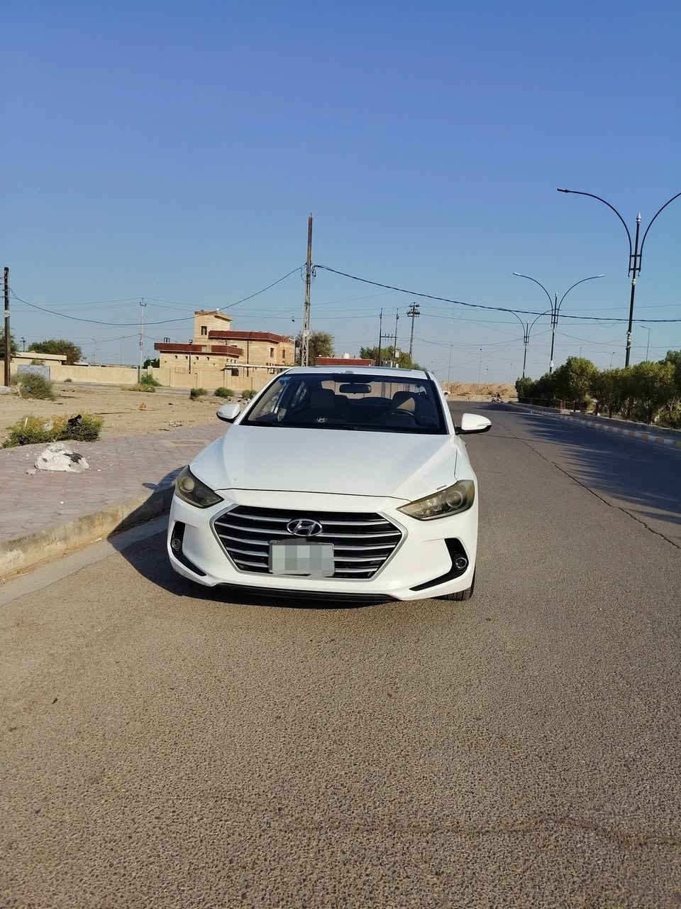 السلام عليكم
للبيع او المراوس 
النترا خليجي 2017 
فوول مواصفات 
(فتحه/قطعتين تبريد/محرك حجم 2000/مري شفط/شاشه/كامره) 
رقم واسط باسمي تحويل ثاني يوم 

مكانها واسط/الكوت/مركز المدينه 
للاستفسار/***********
