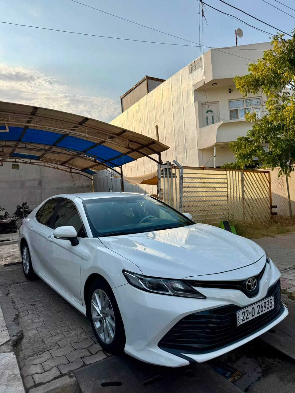 🚘 للبيع | تويوتا كامري LE خليجي موديل 2020
✅ اللون: أبيض ثلجي
✅ الممشى: 90 ألف كم (حقيقي)
المواصفات:
* سايد بريك كهربائي
* شاشة كبيرة
* حساسات
* داخل جلد لون مشمشي
حالة السيارة:
* كير ومحرك شرط
* 4 تايرات جديدة
* سنوية جديدة + هزّة فحص جديدة
* بدون صبغ نهائياً
* مكفولة كفالة عامة
💰 السعر: 195 بيها مجال بسيط
📍 الموقع: كركوك
📞 للاستفسار: ***********
