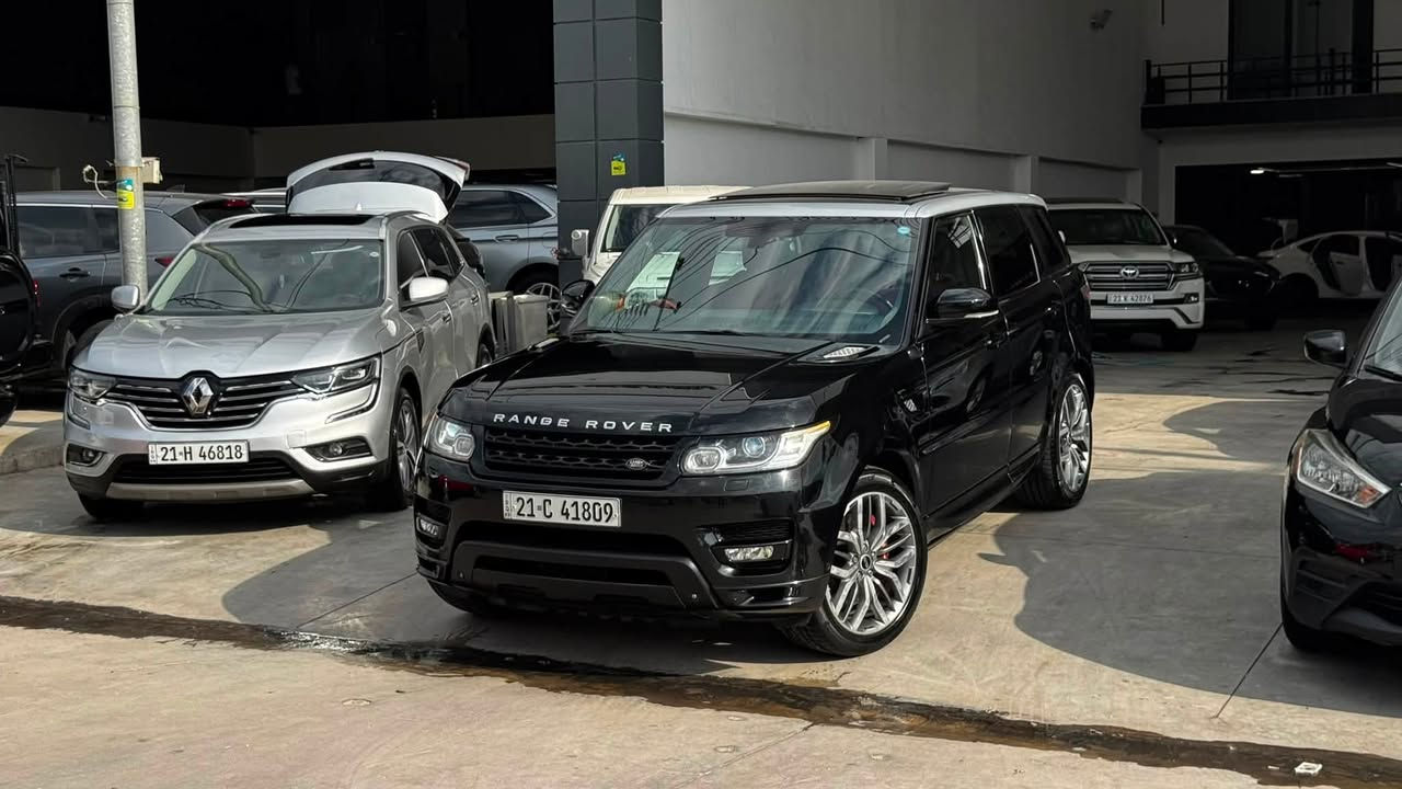 range rover sport autobiography dynamic 
موديل ٢٠١٤
وکالە سردار مكفوله كفاله عامة من صبغ clean title ✅
ماشية : ١٢١٠٠٠ كيلو متر 
محرك ٨ سلندر 5.0 سوبرجارج
القوة الحصانية 510 
العزم 625 
أعلى مواصفات ✅
* نظام Torque Vectoring لتحسين الثبات بالمنعطفات.
* نظام تعليق رياضي وضبط Dynamic.
* مكابح أكبر وأداء أفضل من النسخ العادية.
* جنوط رياضية كبيرة.
نظام Terrain Response 2 للطرق الوعرة
* جلد فاخر كامل داخل احمر
* مقاعد كهربائية وذاكرة وتدفئة/تبريد ستيرن تدفئة حتى المقاعد الخلفية تدفئة و تبريد 
* شاشة ملاحة ونظام صوت فاخر meridian ٢٩ سماعة
* فتحة سقف بانوراما.
* كاميرات وحساسات.
* بابواب و شنطة كهربائي و سحب 
* أنظمة مساعدة وثبات متقدمة
* اكزوز svr بيلادي 
* كاميرا و حساس ٣٦٠ 
* مرايا رادار و تدفئه 
    السعر : ٢٧٨
الاتصال و الاستفسار : ***********

Range rover sport autobiography dynamic 
مۆدێل ٢٠١٤ 
سفری شەریکەی سەردار  بێ بۆیاخ ✅
ماوەی ڕۆشتن : ١٢١٠٠٠ کیلۆ مەتر 
مەکینە ٨ بستۆن سوپەر چارج 
بەرزترین مواسەفات لە ڕانجا 
کامێرا و راداری ٣٦٠ 
پانۆراما 
هەر چوار کوشنی سارد و گەرم کوشن خەزن سوکان هیتەر 
ئاوێنە ڕادار و هیتەر 
مکەبەرە میریدیان ٢٩ مکەبەرەی تیایە 
لایت کامل لید و زینۆن و لەگەڵ سوکان ئەجوڵێ 
ناسینەوەی هێماکانی هاتووچۆ  
زۆر مواسەفاتی تر …… 
نرخی : ٢٧٨ 
بۆ پەیوەندی کردن : ***********
