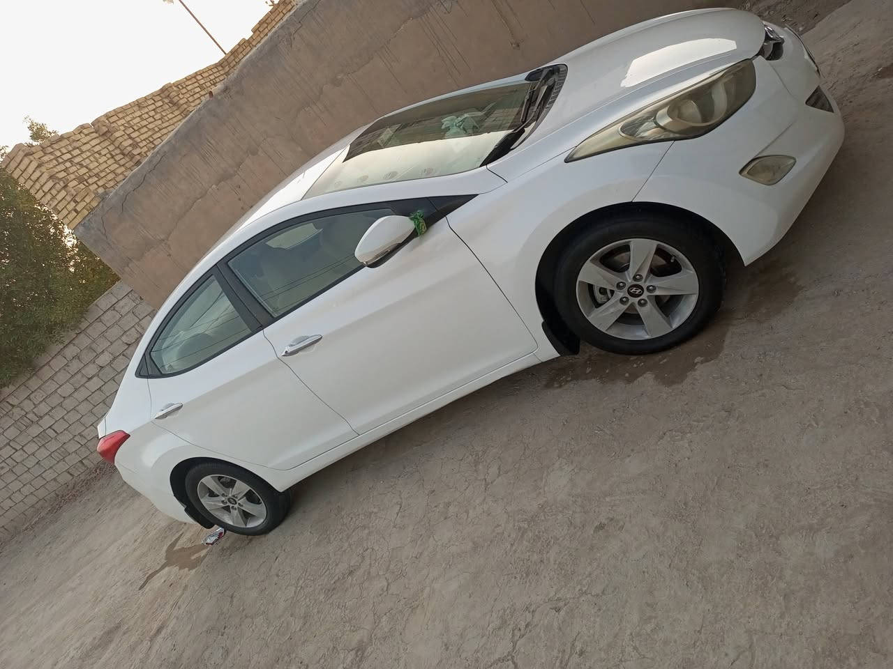 النترا للبيع مديل 12 مكينه شرط تبريد منضومه كامله ستوني شاده 
رقم نجف جديد بأسمي 
بيه رشات صبغ بسيطه 
***********
مكلف بل نشر صاحب الحساب
