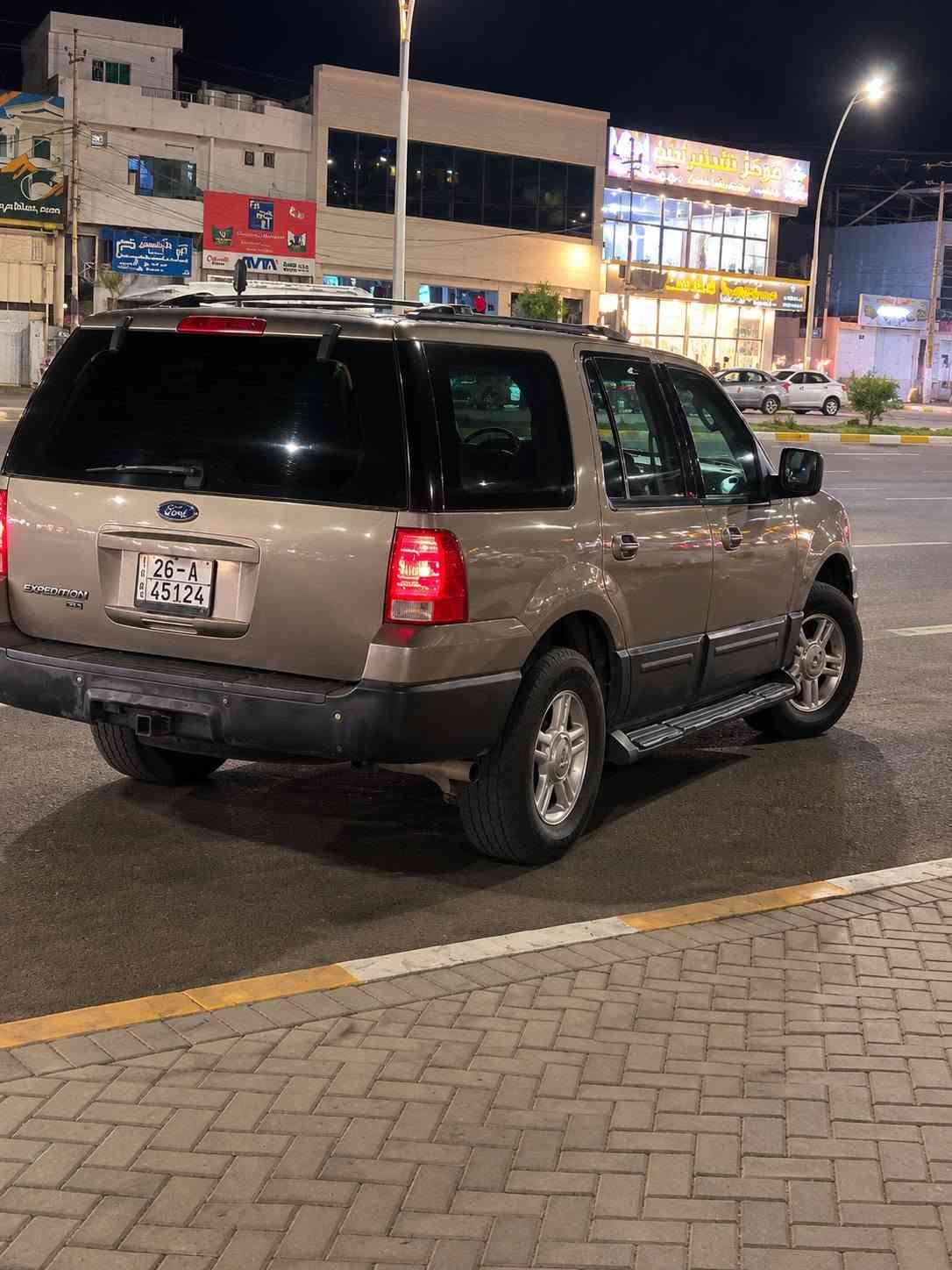 اكسبدشن ٢٠٠٣ • محرك V8 • رقم صلاح الدين