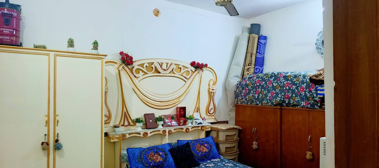 النجف المشخاب • ١٠٠م • غرفة وصالة