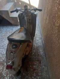 دراجه كلاسك فحل متروكه صار فتره سعرهة ١٠٠ الف قفل مكاني بغداد العبيدي ...