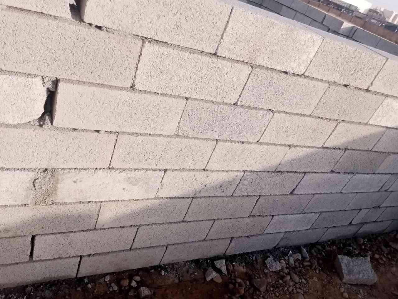 خلفة بناء بلوك متفرق شقل درجة اولى شرط وأسعار مناسبة  /هاتف/‏‪***********‬‏   ***********
