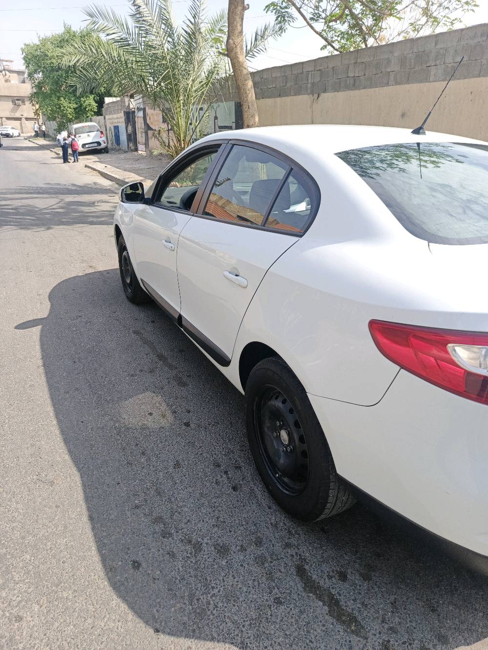 فلونس • ٢٠١٦ • باسمي بغداد