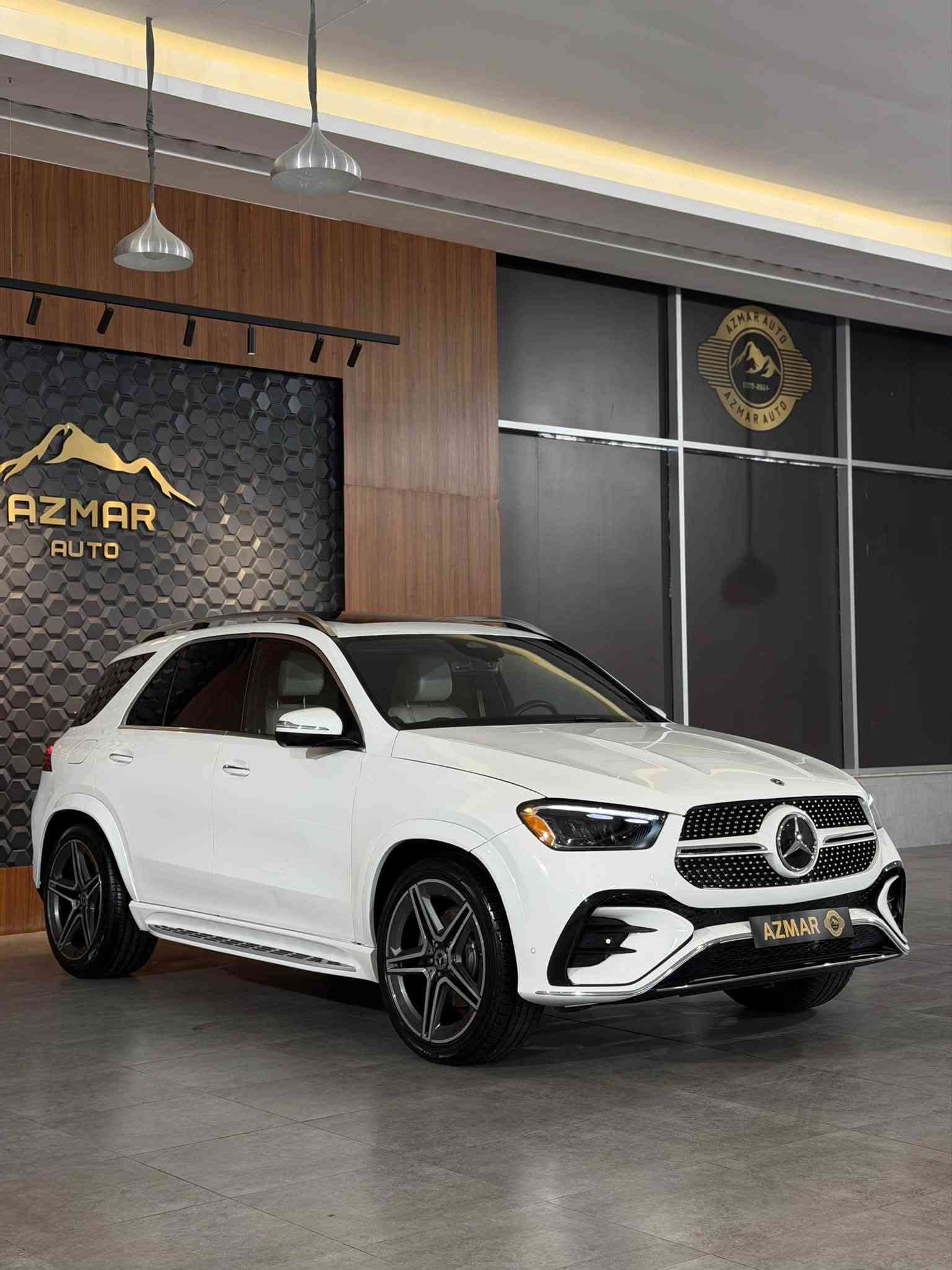 Mercedes benz GLE 350 AMG🇩🇪
موديل 2024
ماشية 22 الف فقط

فول مواصفات
بانوراما وكامرات 360 درجة وحساسات وبصمات وكشنات جلد وتدفئة وتبريد وخزن ودبل ماوس وتحكمات قيادة ذاتية ورادارت وبلاد داخل كريمي و بعد هواية مواصفات متنذكر

السياره وارد امريكي بيها قطعتين و نص صبغ بدون دواخل 
گير ومكينه بشرط بدون فتح او خلل

السعر: 450$ ورقة 

للاستفسار : ***********

العنوان: السليمانية المعارض الجديده شركه ازمر اوتو معرض رقم ٣٤
