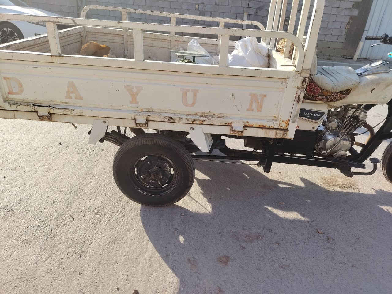 سلام عليكم ستوته البيع موديل 18ستوته حلوه مكينته ما مفتوحه بس كلجات وماكنيت فقط اوراق كامله السعر 1200وبيه مجال رقم الهاتف ***********
